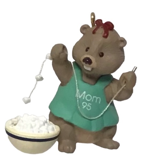 Hallmark Other - Hallmark 1995 “Mom” Ornament